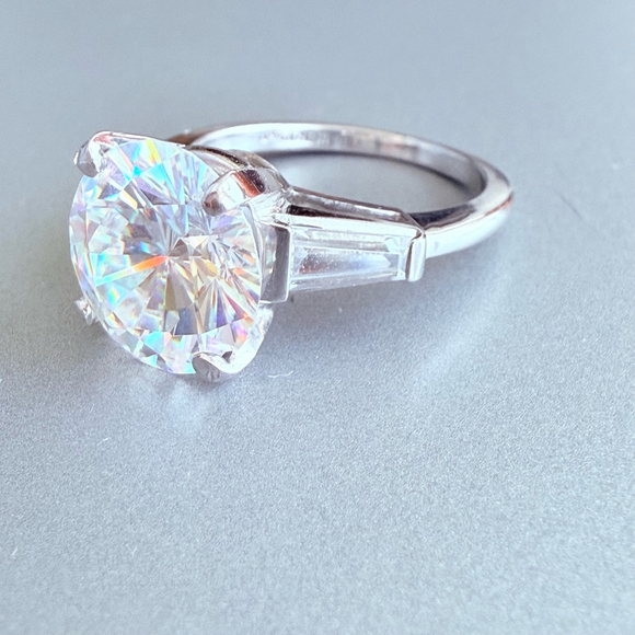 Estate Platinum 3.85 CT Solitaire White Spinel Engagement Ring Round Ring - Picture 3 of 15